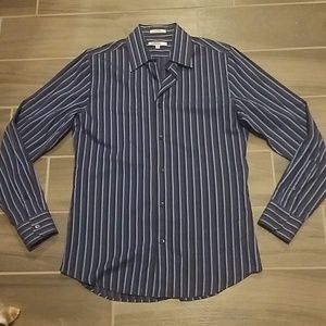 Fitted Express Button-down